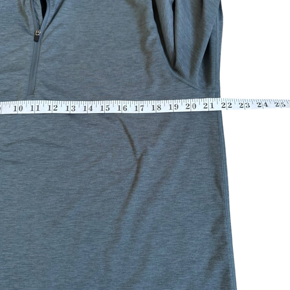 Vuori Ease Performance Half Zip - image 7